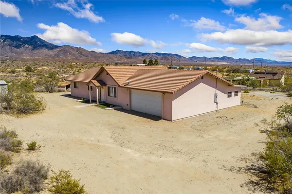 $249,900 | 9910 Tuckahoe Avenue, Chloride, AZ 86431