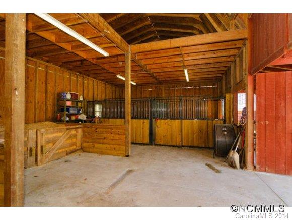 142 Wilson Cove Road Swannanoa, NC 28778 - Photo 7 of 10 Gallery Image 7