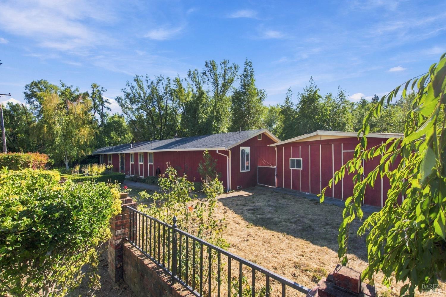 1075 Partrick Road Napa, CA 94558 - Photo 4 of 57 Gallery Image 4