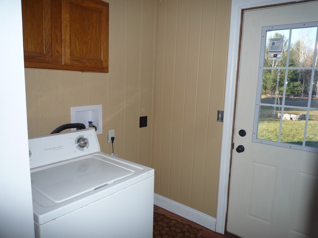 10335 East River Road Mount Pleasant, MI 48858 - Photo 13 of 27 1808979-12.JPG
