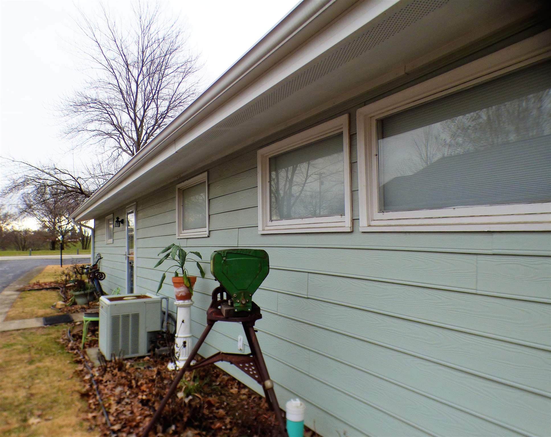 902 Brett Cabel Road Washington, IN 47501 - Photo 33 of 34 Gallery Image 33