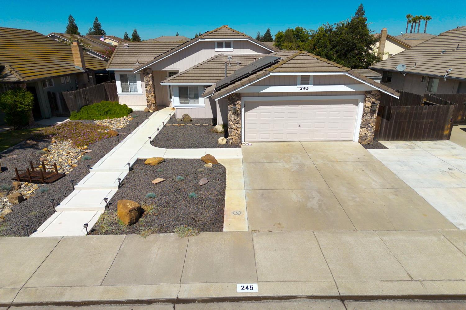 245 Douma Way Ripon, CA 95366 - Photo 42 of 56