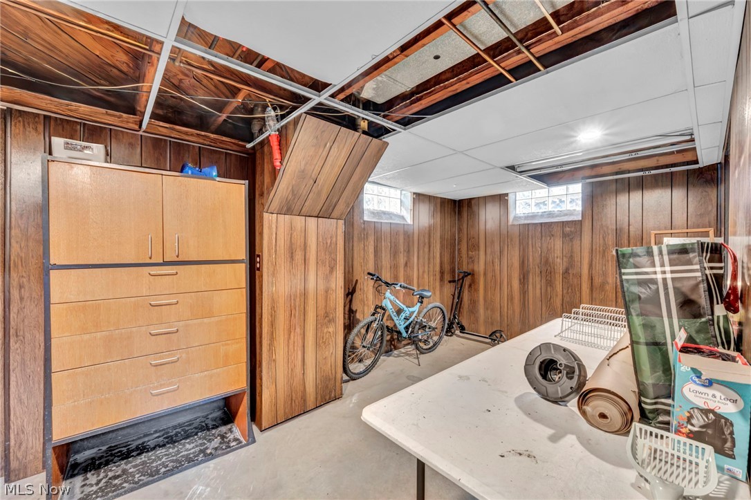 4098 Ridgeview Road Cleveland, OH 44144 - Photo 31 of 47 Gallery Image 31