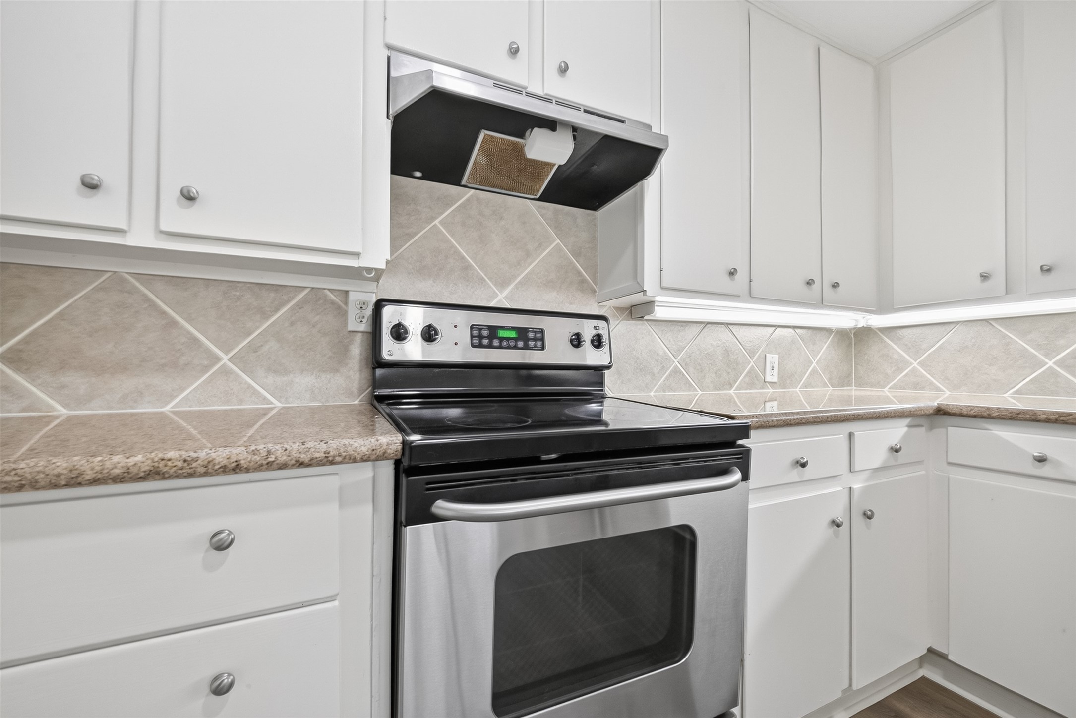 6305 Crab Orchard Road, Unit 2 Houston, TX 77057 - Photo 12 of 26