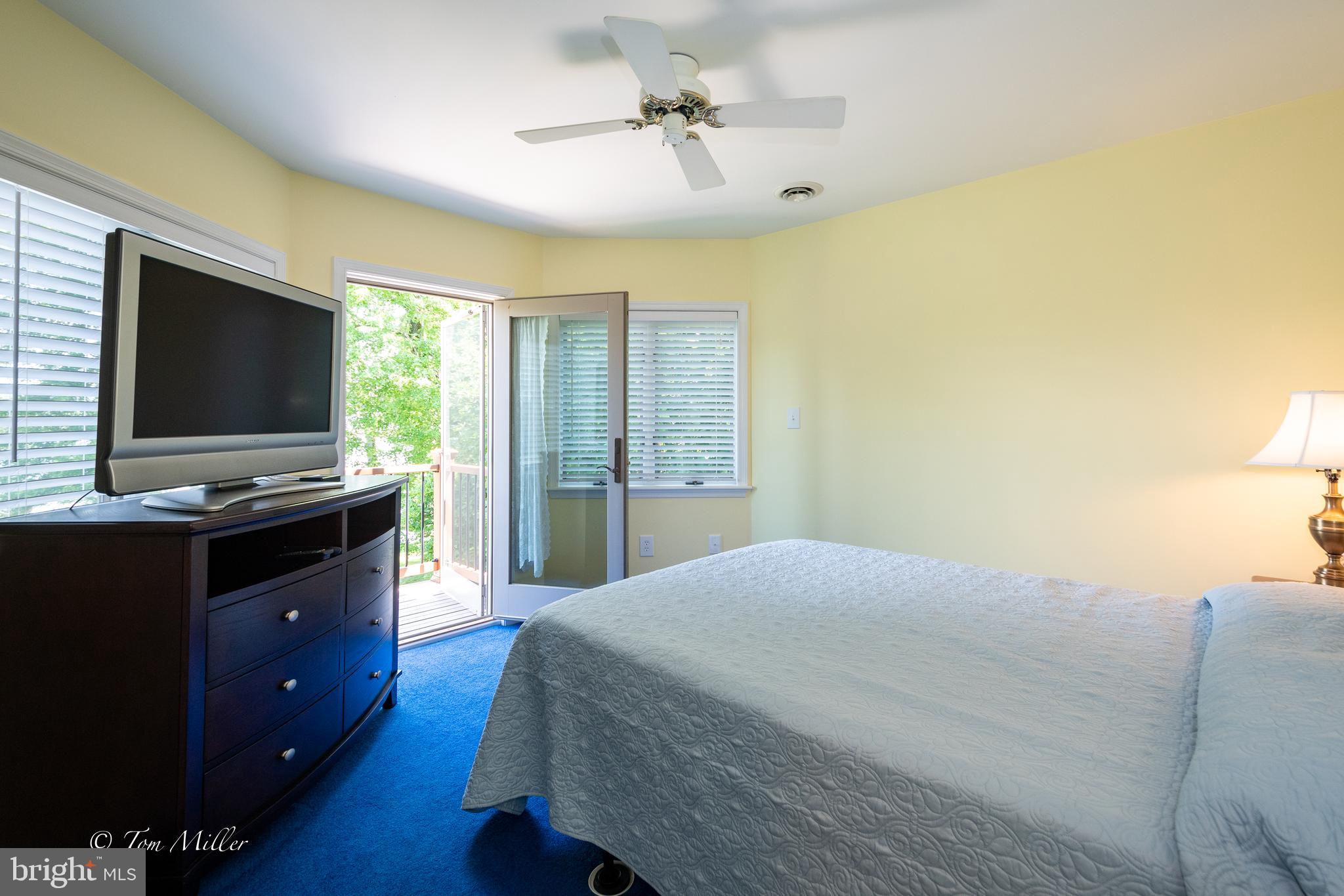 813 Cedar Grove Road Baltimore, MD 21221 - Photo 28 of 65 Bedroom #2 with access to a Waterfront Balcony