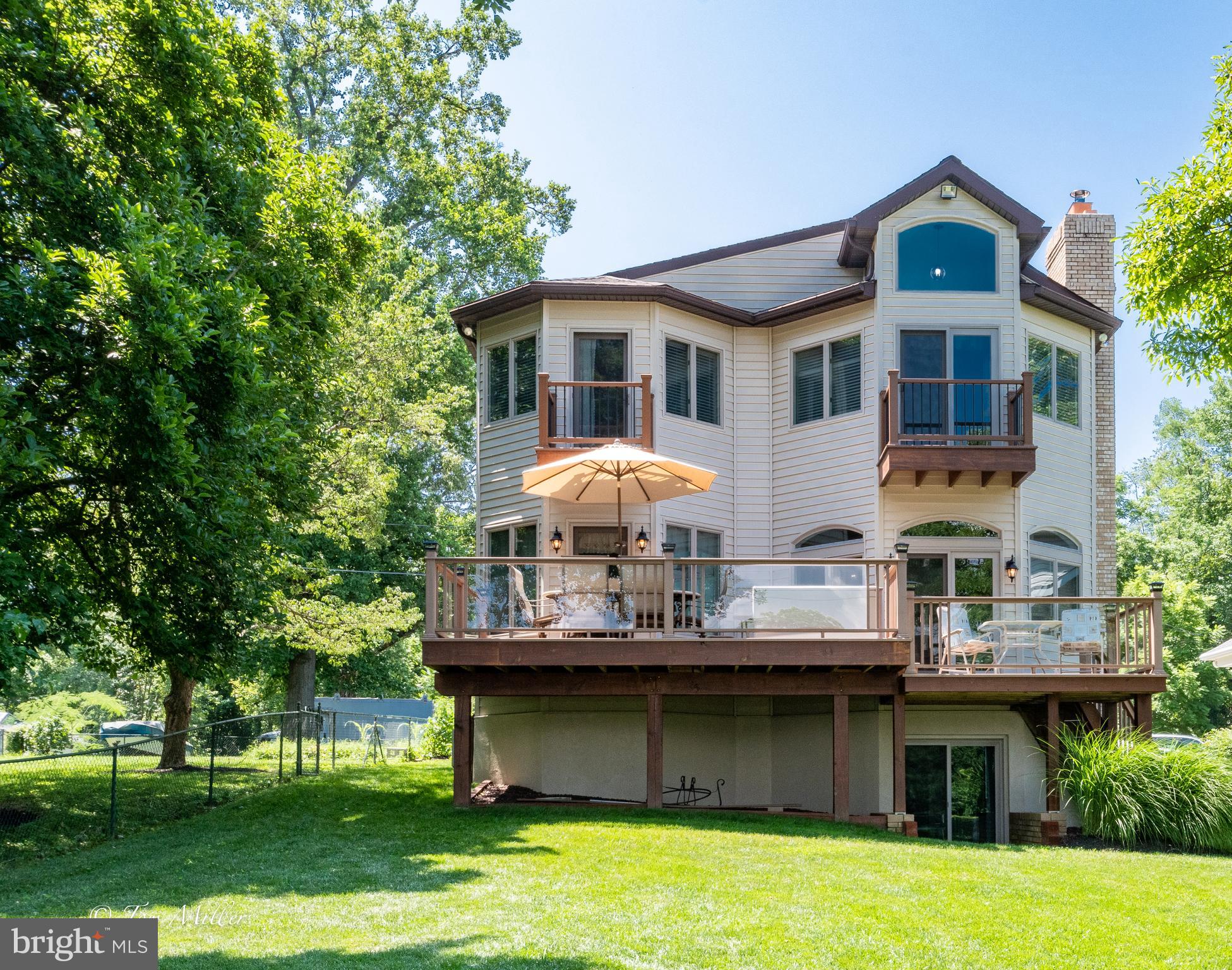 813 Cedar Grove Road Baltimore, MD 21221 - Photo 34 of 65 2 Spacious Decks Ideal for Entertaining!