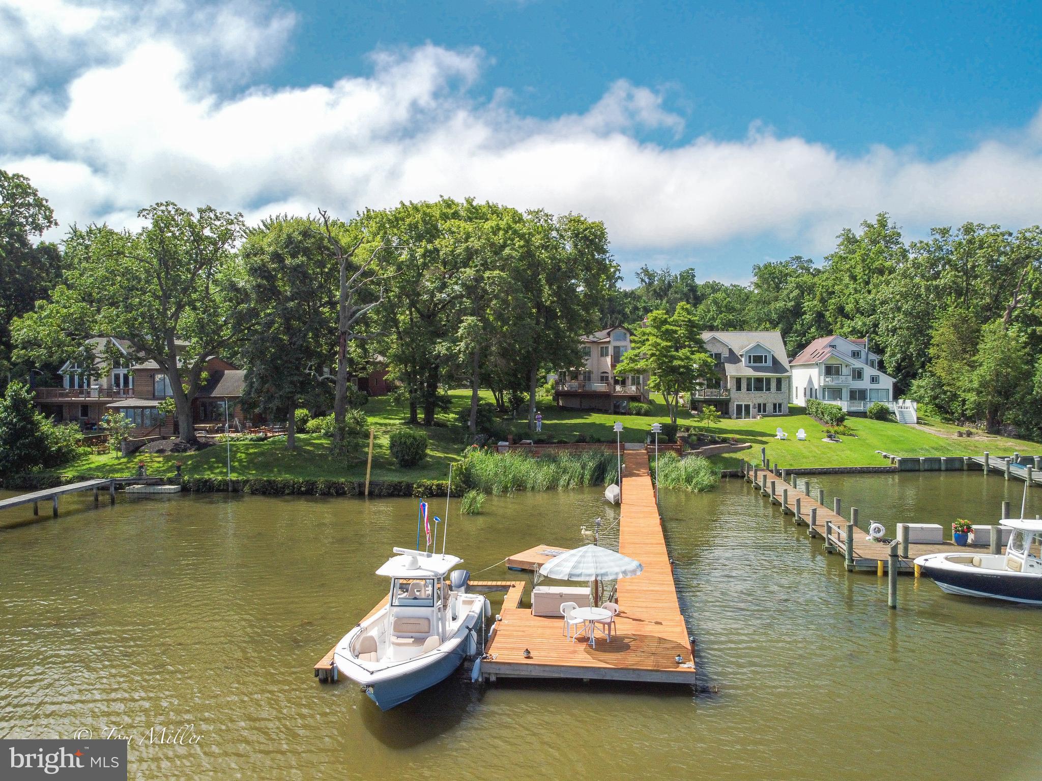 813 Cedar Grove Road Baltimore, MD 21221 - Photo 50 of 65 118' Pier w/16x13' L up to 28' boat