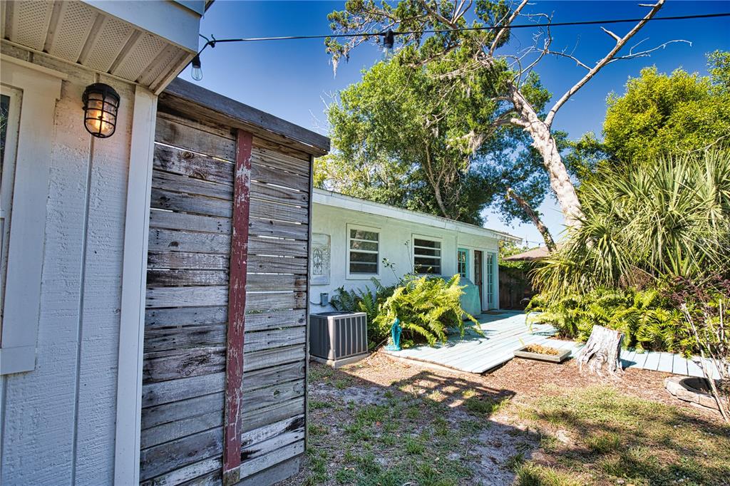 650 Edwards Street Englewood, FL 34223 - Photo 41 of 54