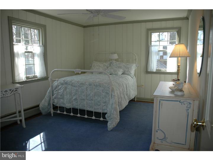 537 Mount View Road Berwyn, PA 19312 - Photo 13 of 17