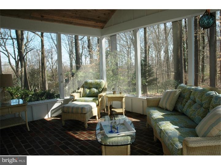 537 Mount View Road Berwyn, PA 19312 - Photo 5 of 17 Enclosed Porch