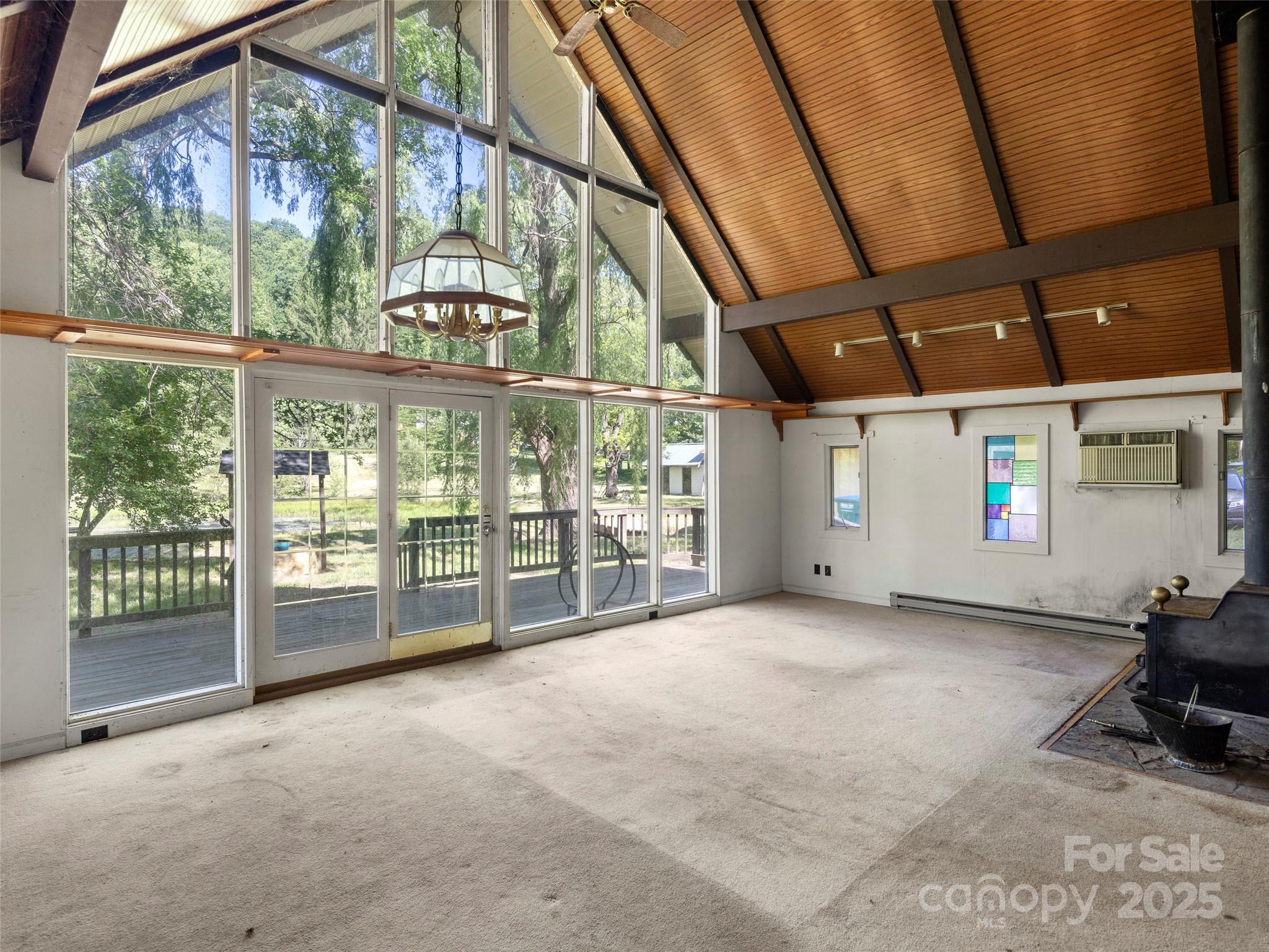 272 Pinners Cove Road Asheville, NC 28803 - Photo 5 of 22 Gallery Image 5