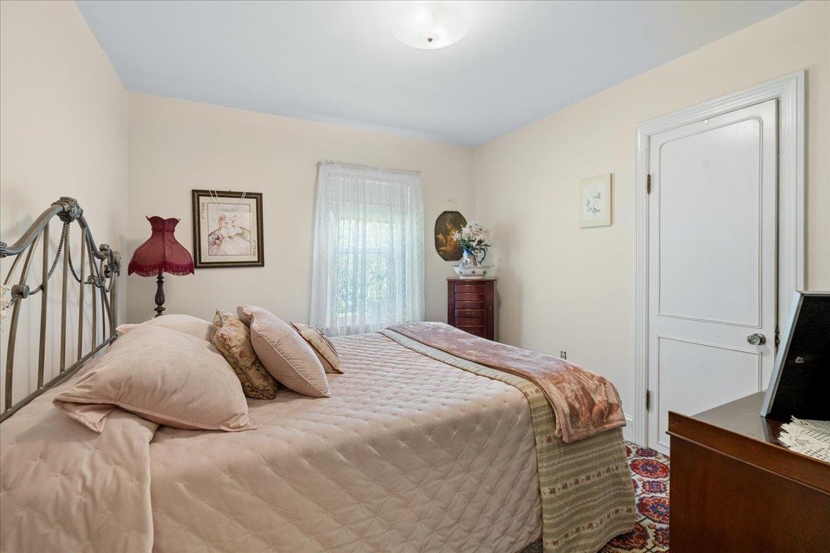 97 Old Rockingham Road Salem, NH 03079 - Photo 29 of 54