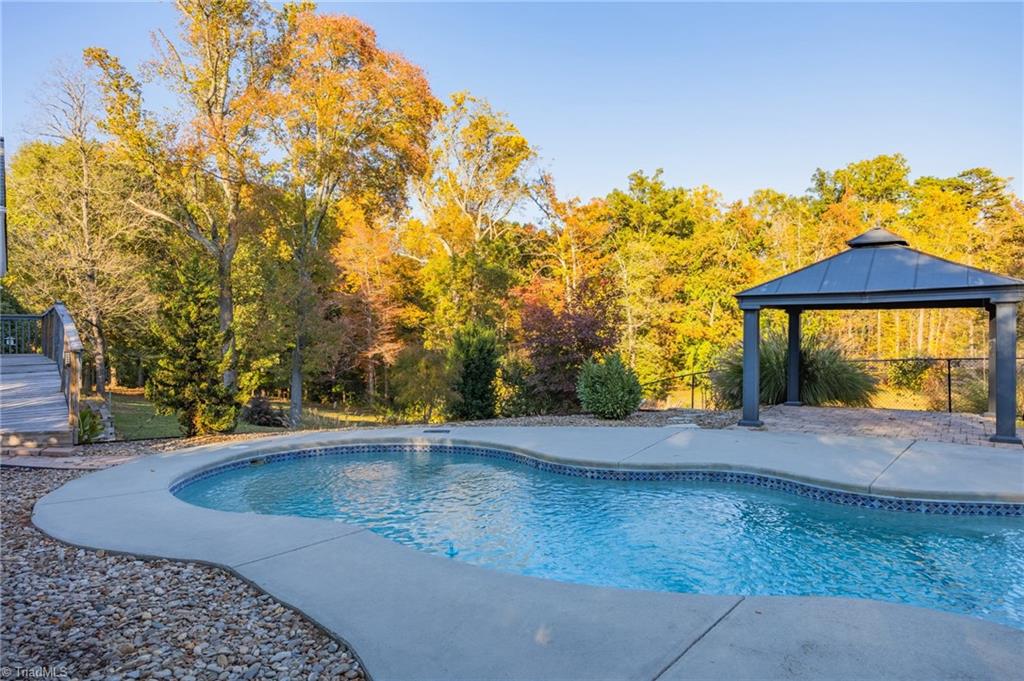 590 Weaver Road Lexington, NC 27295 - Photo 30 of 43 Gallery Image 30