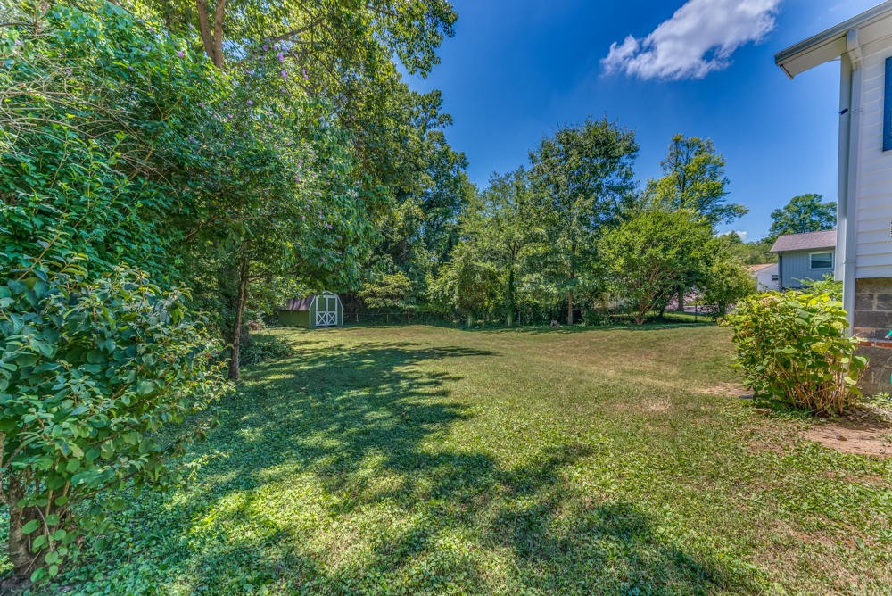 121 Georgia Avenue Oak Ridge, TN 37830 - Photo 20 of 21 Gallery Image 20