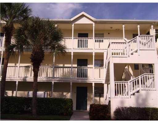 6355 La Costa Drive, Unit L Boca Raton, FL 33433 - Photo 4 of 14 front