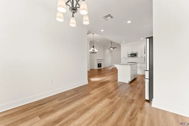 $2,600 | 557 Warbler Crossing Avenue, Baton Rouge, LA 70810