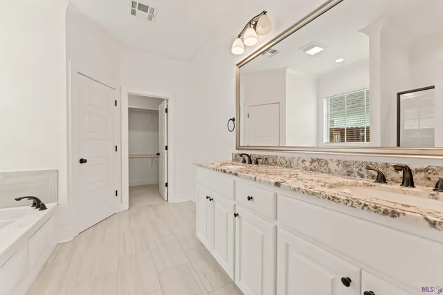 $2,600 | 557 Warbler Crossing Avenue, Baton Rouge, LA 70810