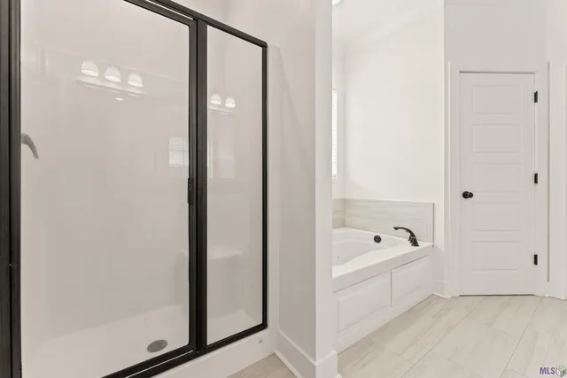 $2,600 | 557 Warbler Crossing Avenue, Baton Rouge, LA 70810