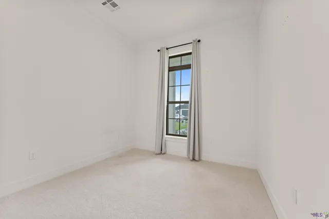 $2,600 | 557 Warbler Crossing Avenue, Baton Rouge, LA 70810