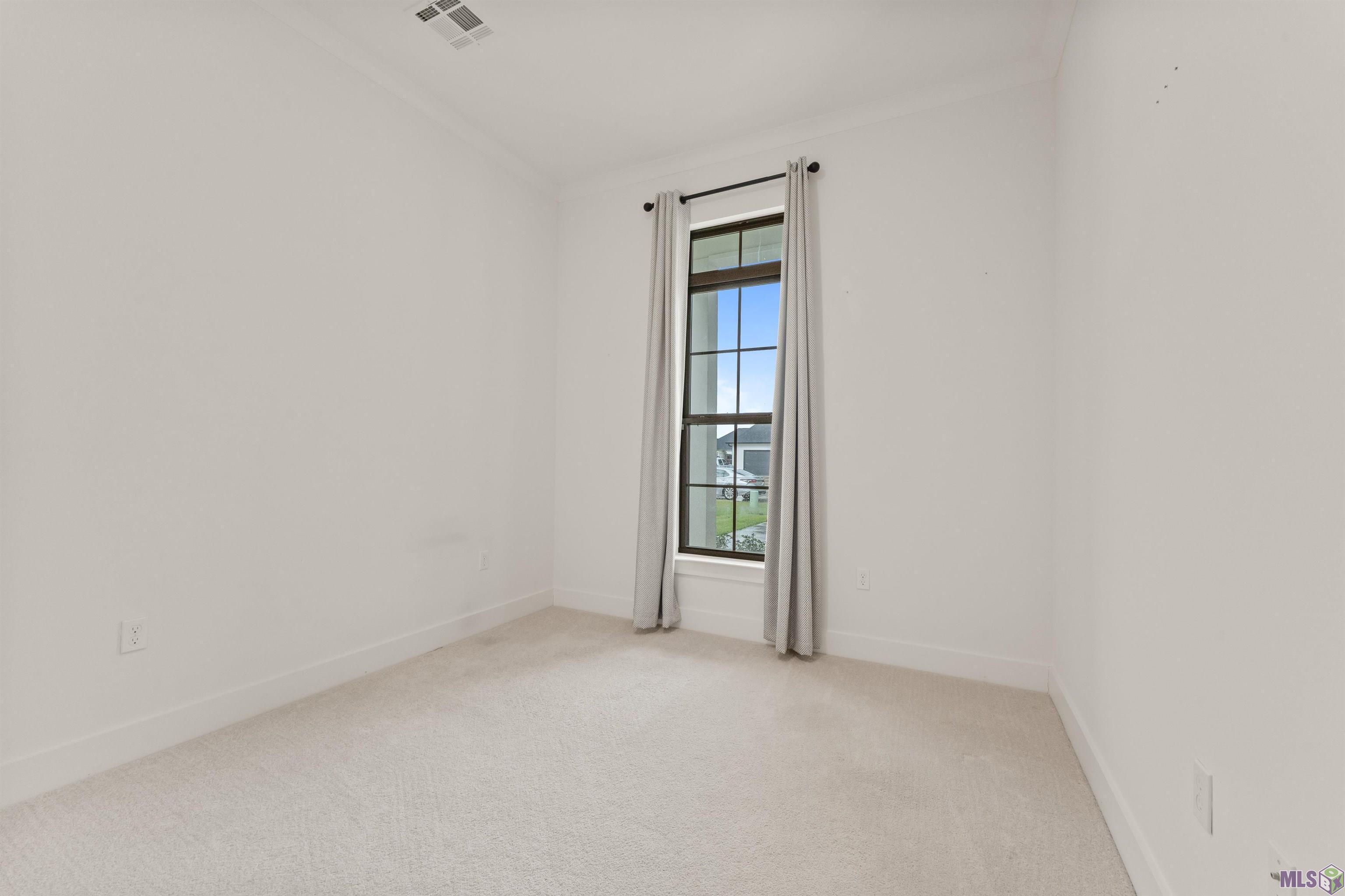 557 Warbler Crossing Avenue Baton Rouge, LA 70810 - Photo 24 of 32