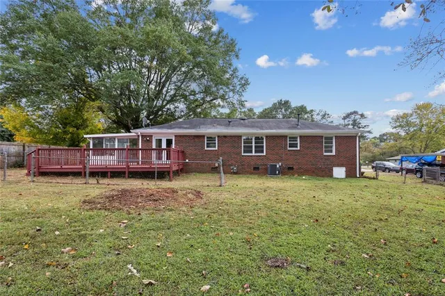 a house view with a garden space