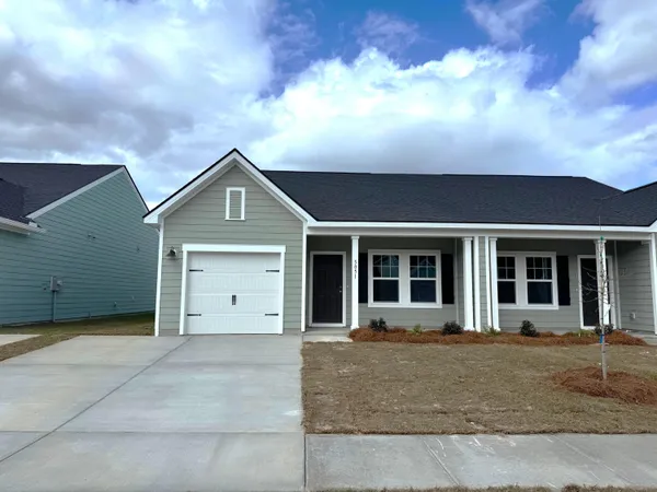 $299,990 | 5051 Blackberry Lane, Ravenel, SC 29470
