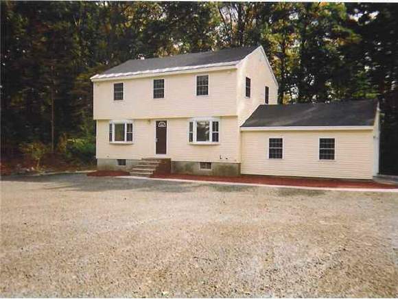 7 Robin Hood Road Windham, NH 03087 - Photo 1 of 7
