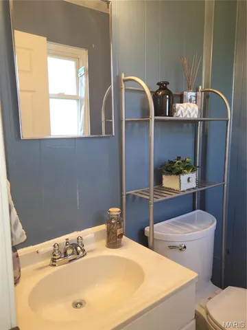 $1,395 | 1733 Leaf Crest Drive, Hazelwood, MO 63042