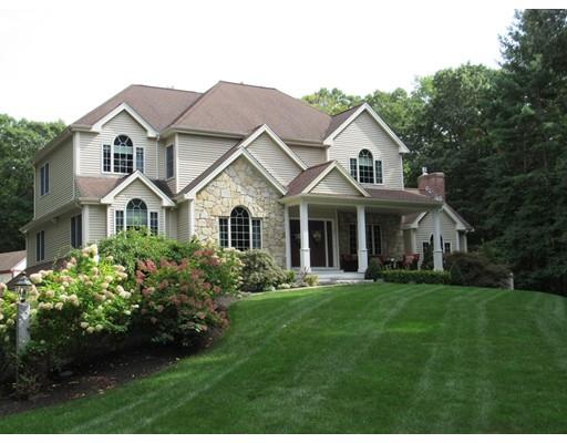 32 Indian Ridge Bridgewater, MA 02324 - Photo 1 of 42 Gallery Image 1