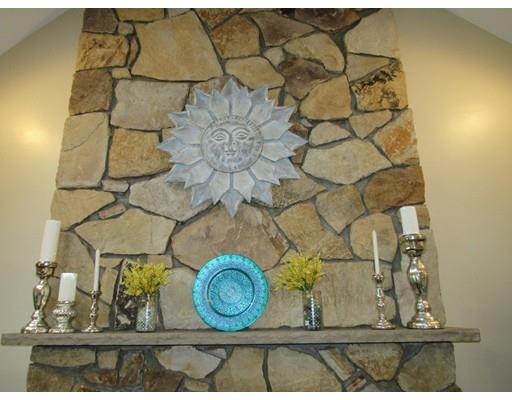 32 Indian Ridge Bridgewater, MA 02324 - Photo 11 of 42 Gallery Image 11