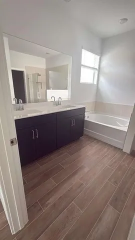 $4,200 | 8780 Southwest Kanner Oaks Drive, Stuart, FL 34997