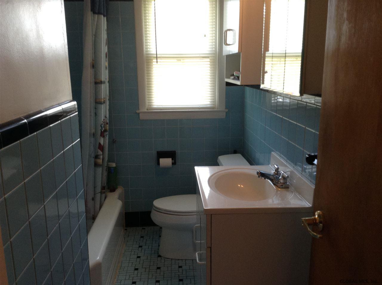 4 Highland Road Amsterdam, NY 12010 - Photo 12 of 16 Photo 12