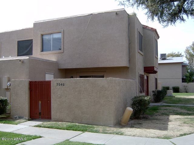 3946 West Palomino Road Phoenix, AZ 85019 - Photo 11 of 13 Rear II
