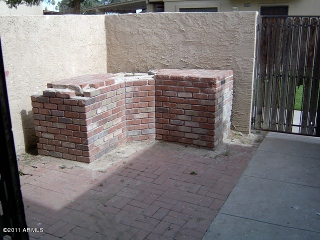 3946 West Palomino Road Phoenix, AZ 85019 - Photo 12 of 13 Patio