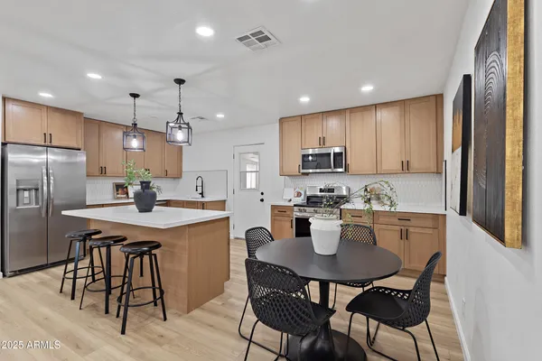 $489,900 | 1932 West Whitton Avenue, Phoenix, AZ 85015