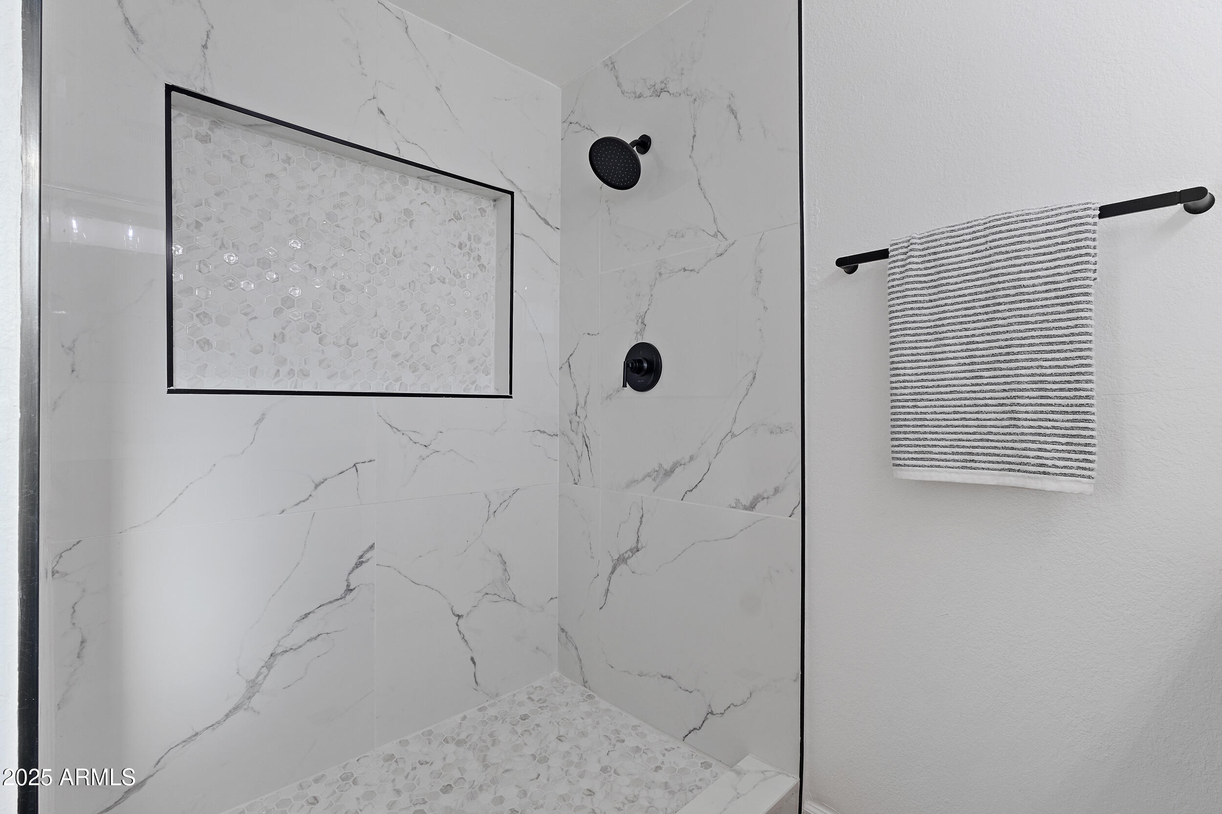 1932 West Whitton Avenue Phoenix, AZ 85015 - Photo 27 of 39 pri bath