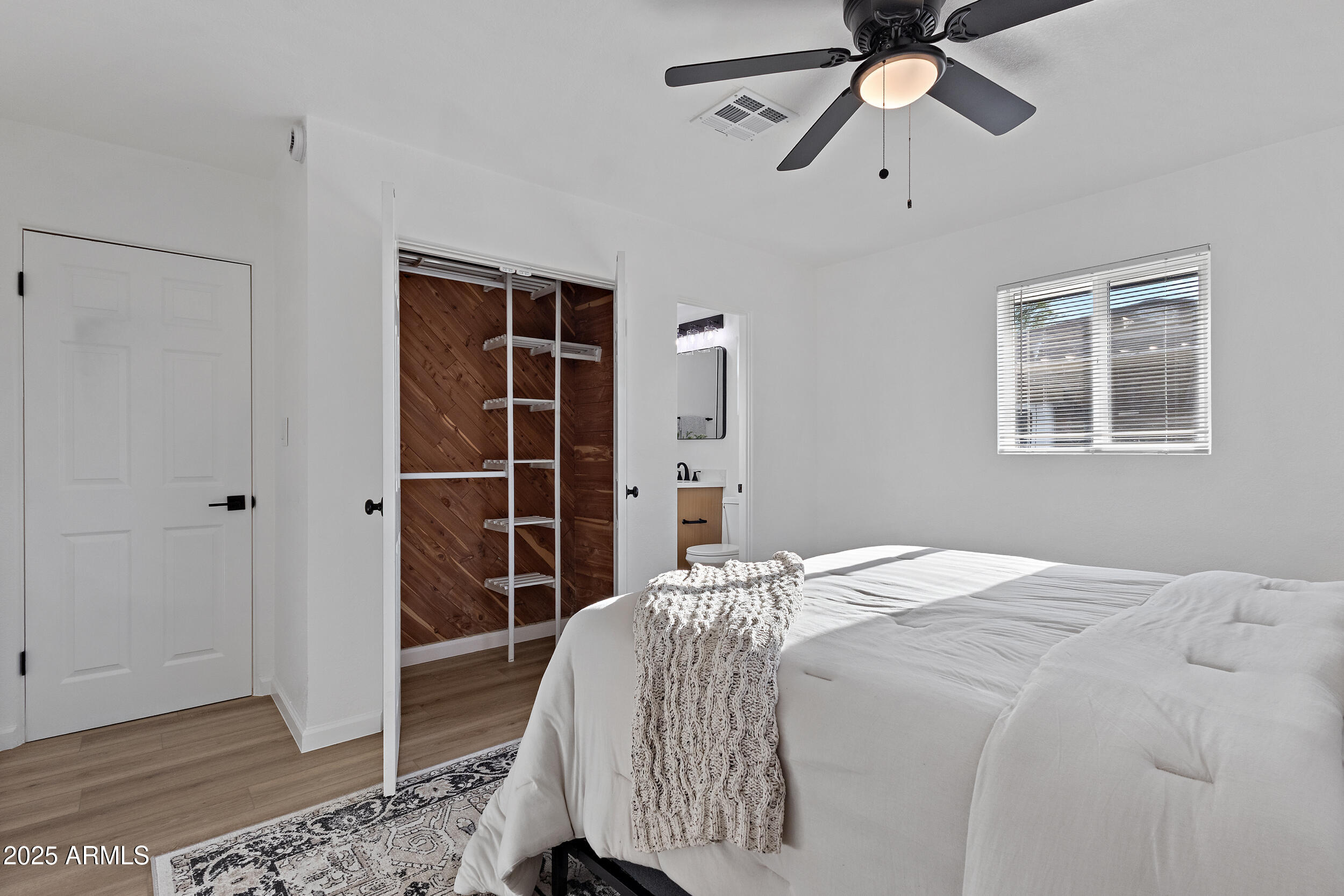 1932 West Whitton Avenue Phoenix, AZ 85015 - Photo 28 of 39 primary bed