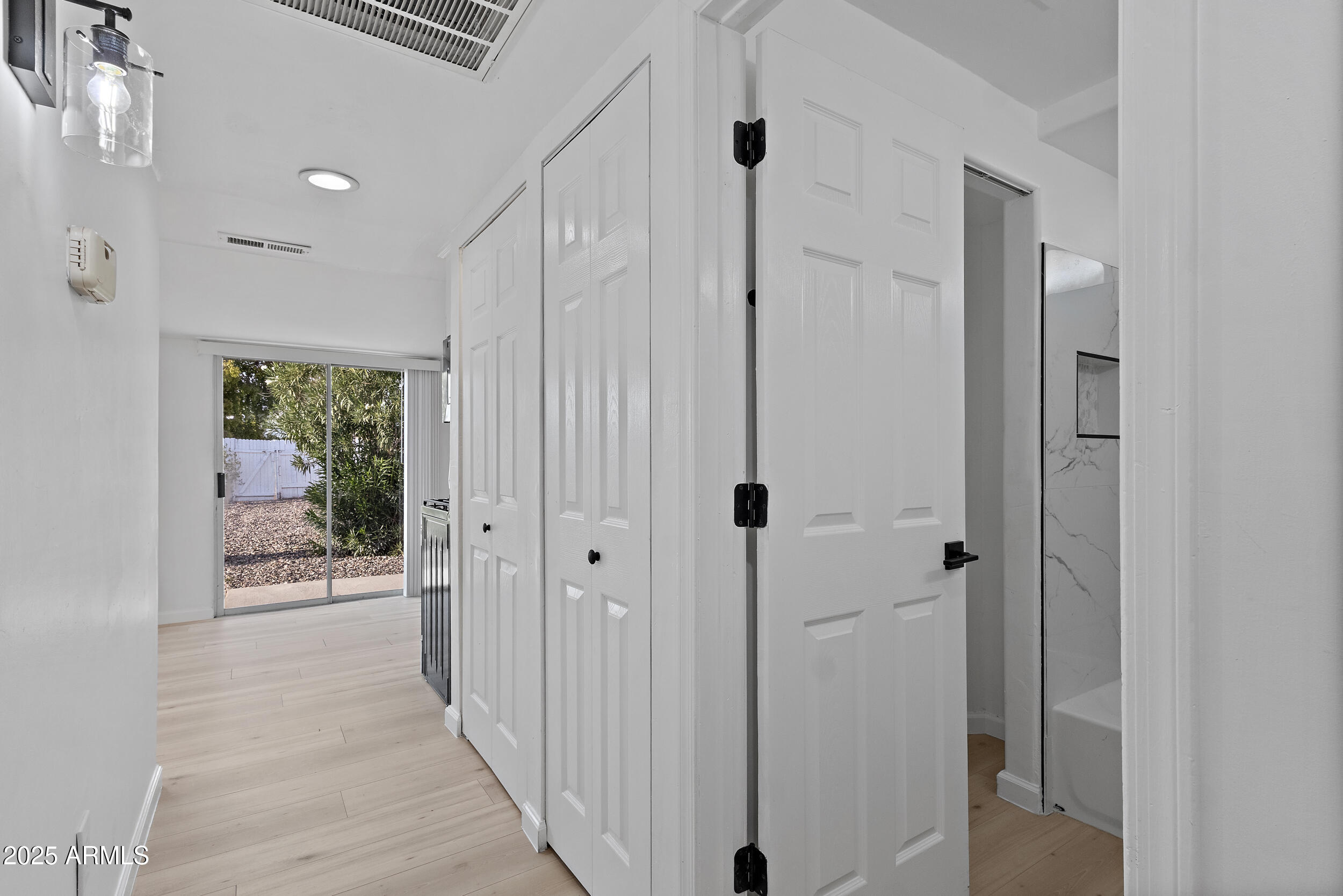 1932 West Whitton Avenue Phoenix, AZ 85015 - Photo 33 of 39 casita hallway