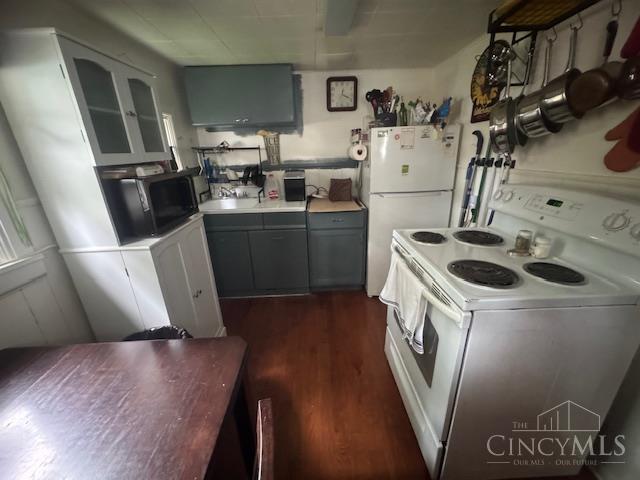 6736 Murray Road Cincinnati, OH 45227 - Photo 12 of 24 Gallery Image 12