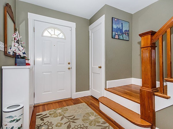 69 Hammond Road Belmont, MA 02478 - Photo 2 of 21 Gallery Image 2