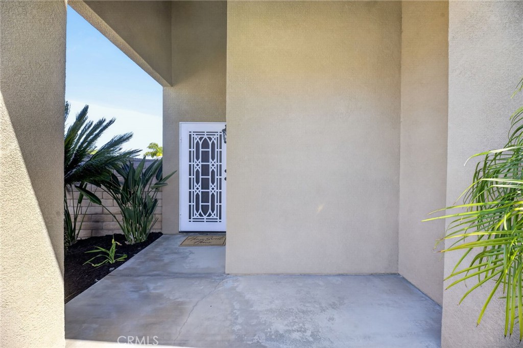 27740 Sagebrush Road Menifee, CA 92585 - Photo 4 of 62