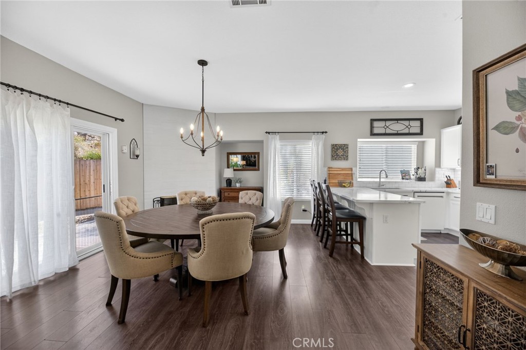 27740 Sagebrush Road Menifee, CA 92585 - Photo 8 of 62