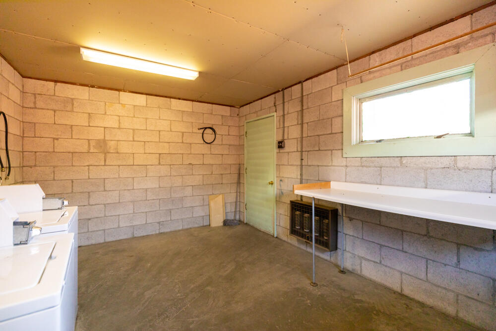 7550 Booth Road Klamath Falls, OR 97603 - Photo 44 of 85 7550+7600BoothRd.-21