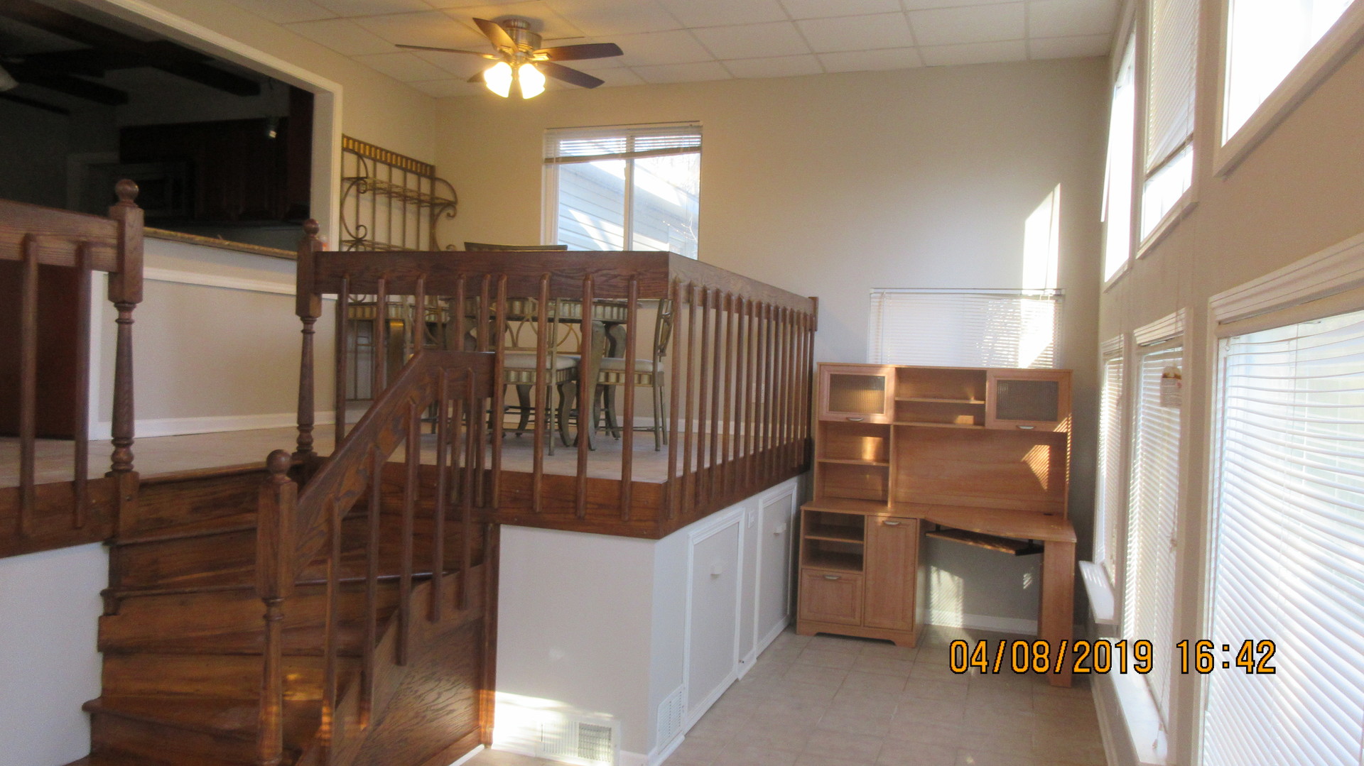 28W753 Roosevelt Road West Chicago, IL 60185 - Photo 12 of 17 a view of entryway