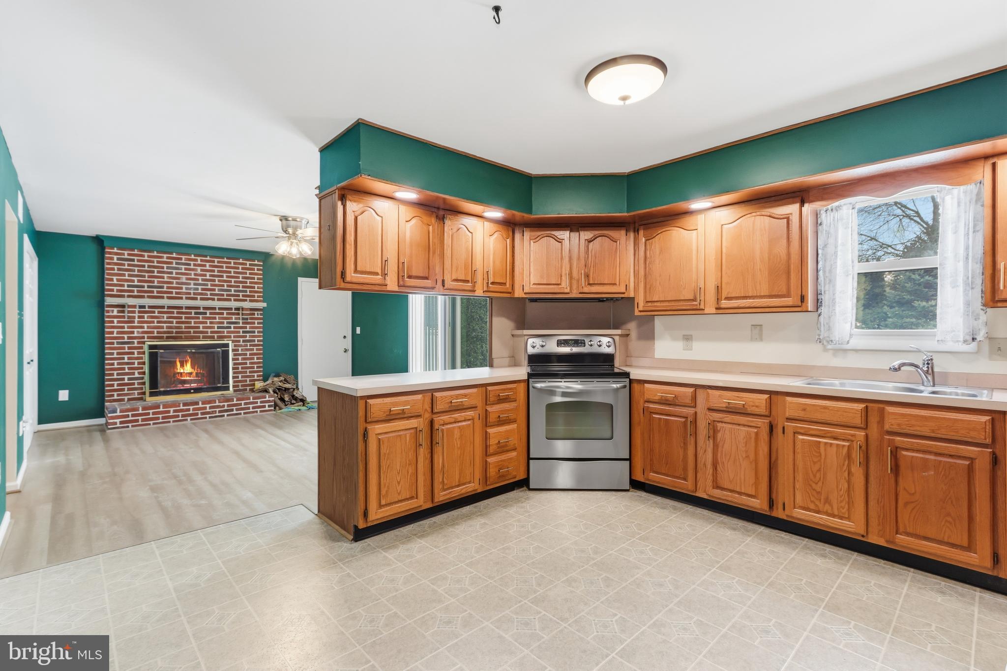 3901 Post Drive Bethlehem, PA 18017 - Photo 19 of 50