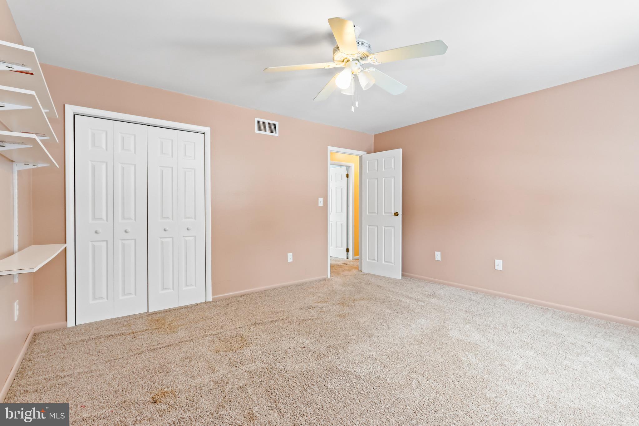 3901 Post Drive Bethlehem, PA 18017 - Photo 34 of 45