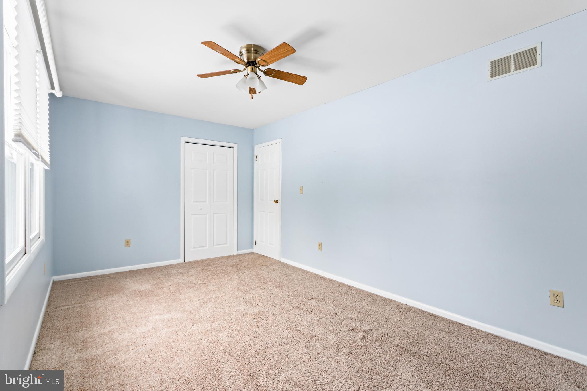 3901 Post Drive Bethlehem, PA 18017 - Photo 36 of 50