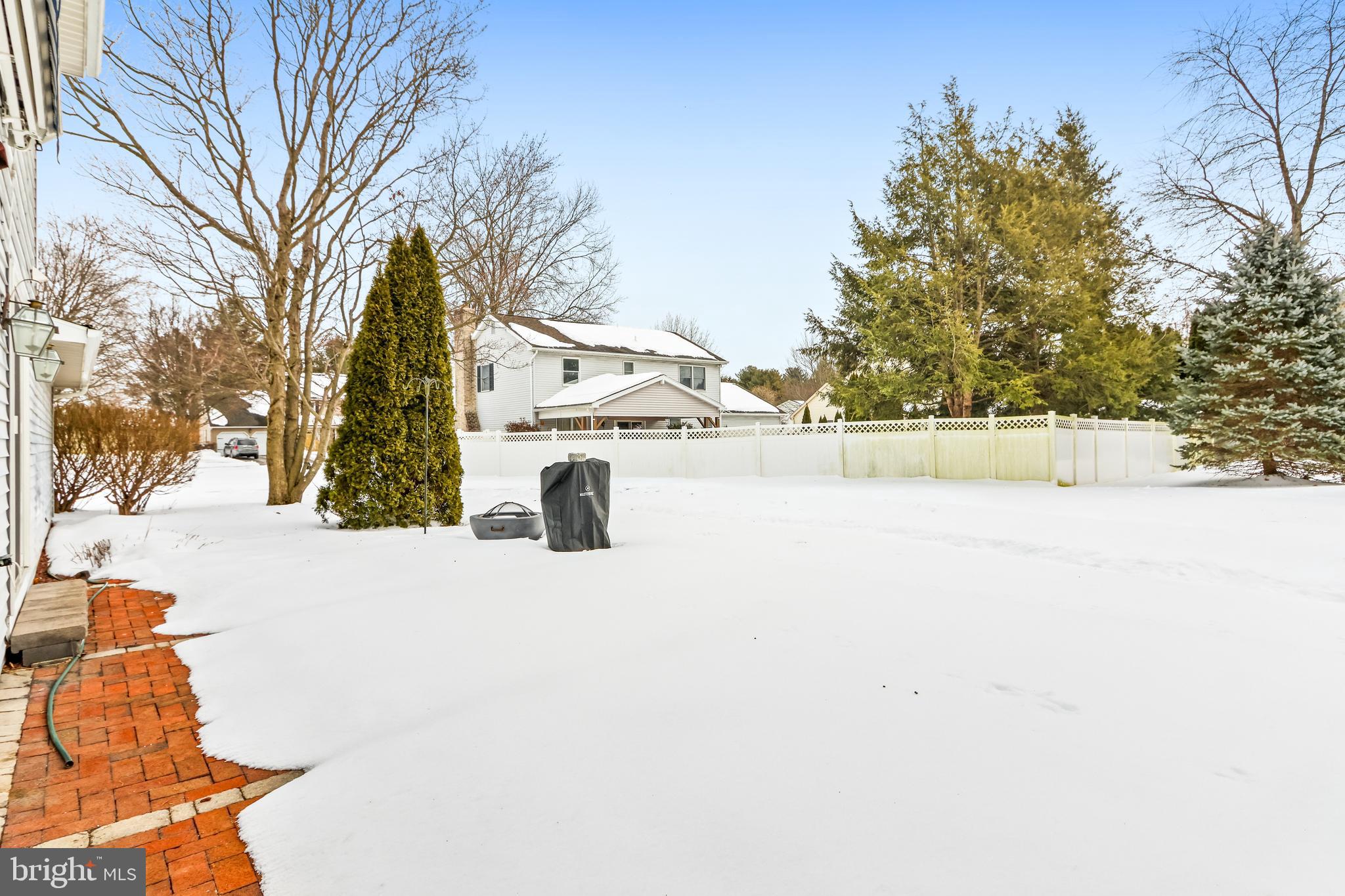 3901 Post Drive Bethlehem, PA 18017 - Photo 4 of 45