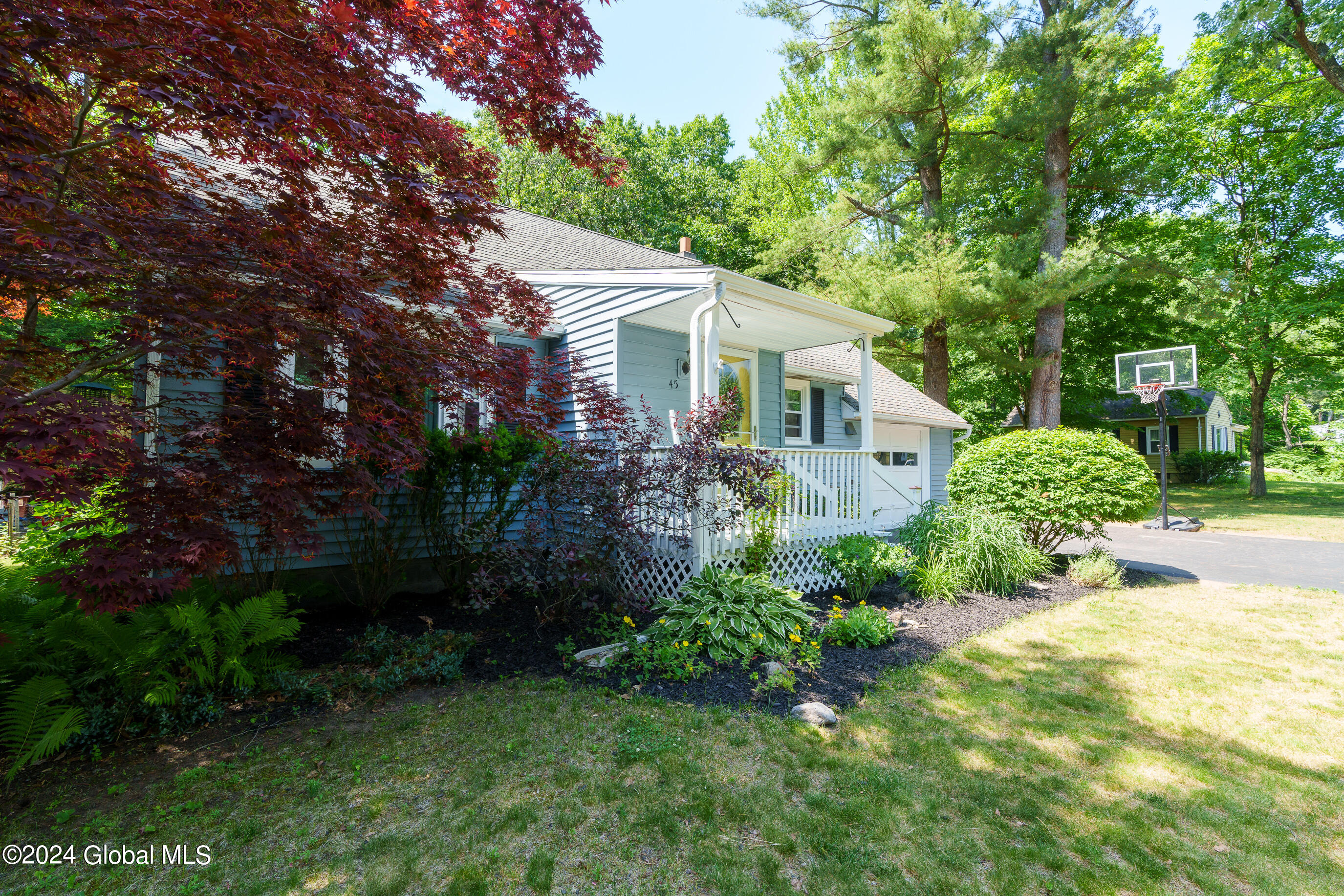 45 Fletcher Road Guilderland, NY 12203 - Photo 37 of 41 006-45-Fletcher-Rd