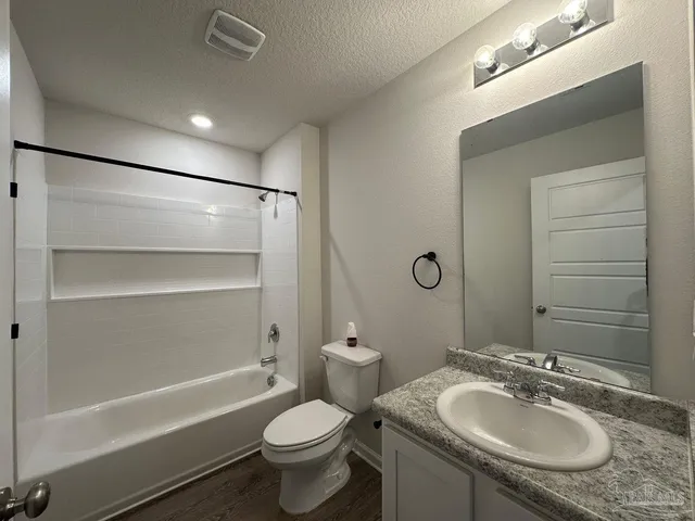 $1,995 | 1929 High Rdg Court, Pensacola, FL 32534